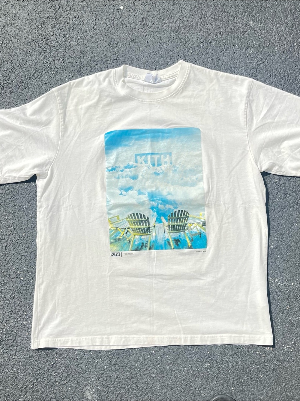Kith x Tom Fabia "That Place" graphic print t-shirt White Size XL 100% Cotton